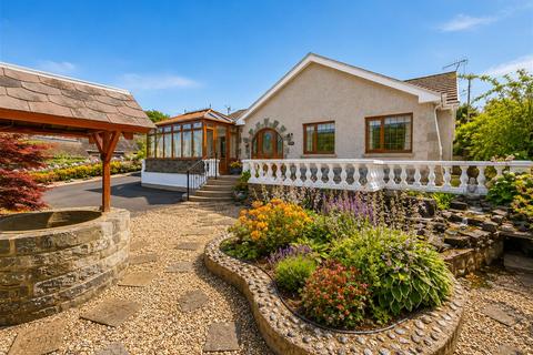 3 bedroom detached bungalow for sale, Pencader, Carmarthenshire