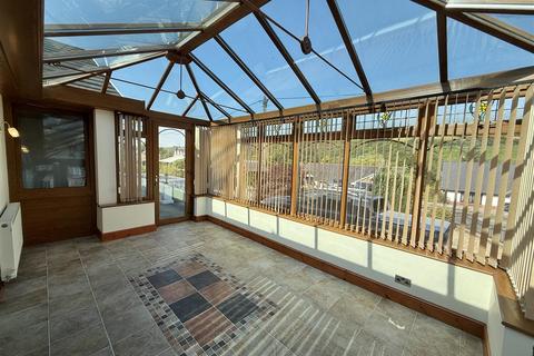 3 bedroom detached bungalow for sale, Pencader, Carmarthenshire