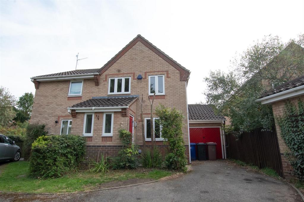 3 bedroom semi-detached house to rent