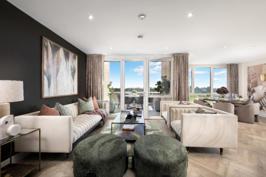 Apartment in Cambridge, Cambridgeshire - View 2