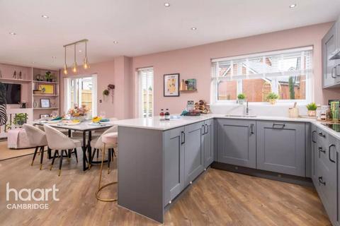 4 bedroom detached house for sale, Hatton Gate, Longstanton, Cambridge