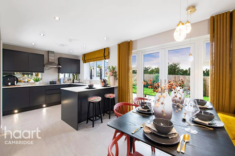 4 bedroom detached house for sale, Hatton Gate, Longstanton, Cambridge