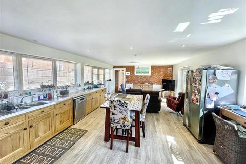 4 bedroom barn conversion for sale, Pilton Road, North Luffenham, Rutland