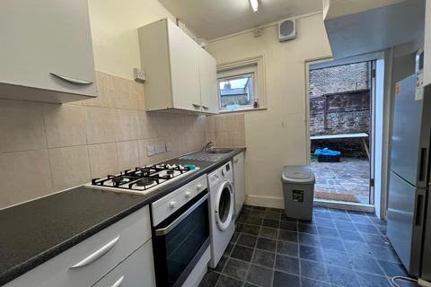 undefined, Nelson Rd, Tottenham, N15