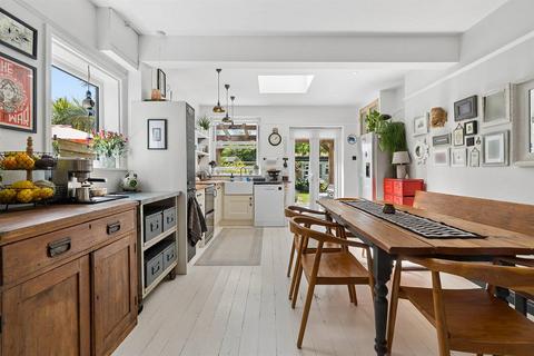 4 bedroom detached bungalow for sale, Reservoir Road, Whitstable