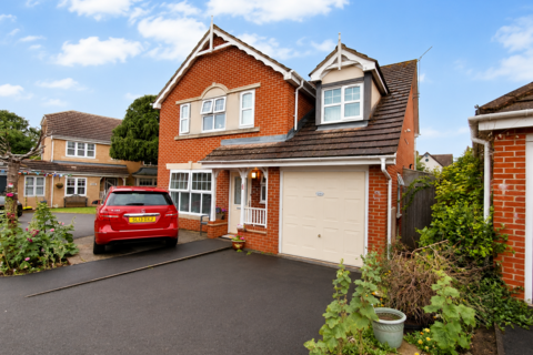4 bedroom detached house for sale, Hurworth Avenue,  Slough, SL3