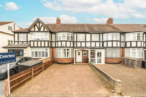 Springfield Avenue, London SW20