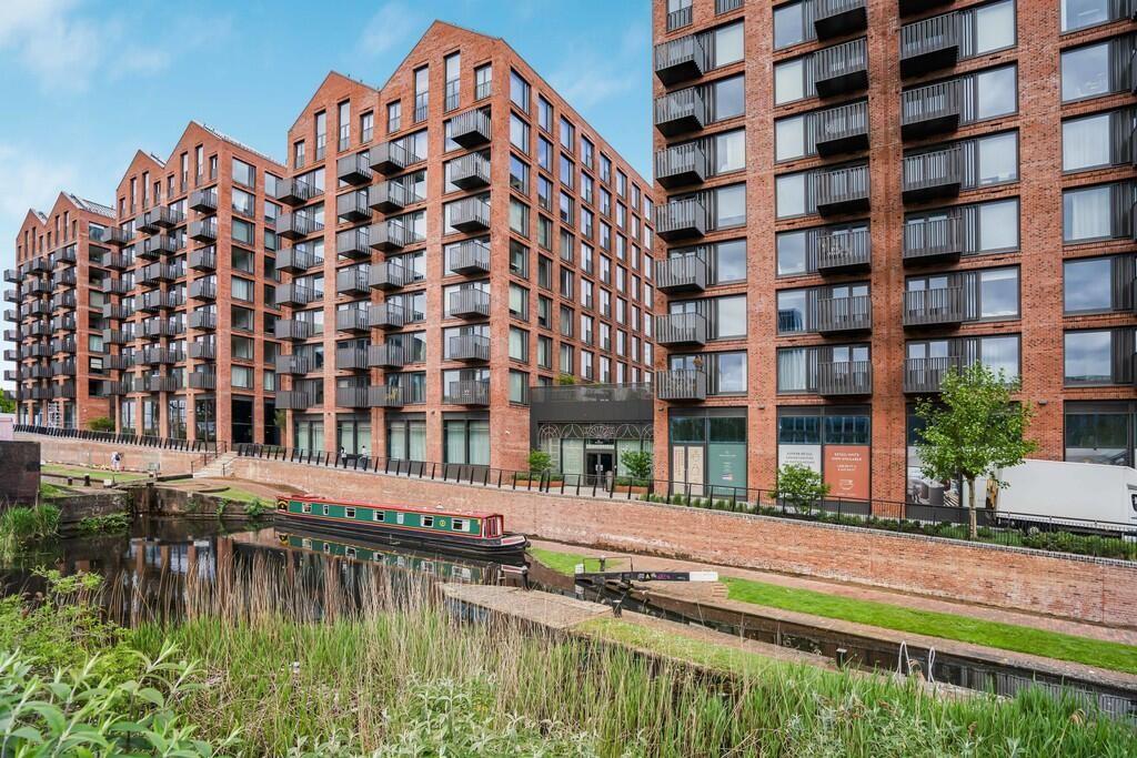 2 bedroom apartment for sale