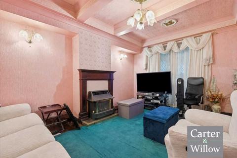 2 bedroom terraced house for sale, Valence Avenue, Dagenham, Essex