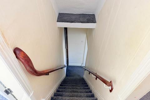 3 bedroom terraced house to rent, Rudd Street, Haslingden, BB4 5DG