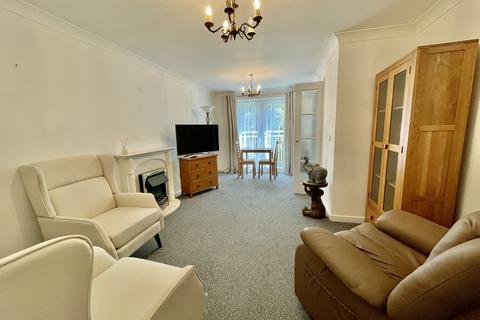 2 bedroom apartment for sale, Swallows Court, Spalding