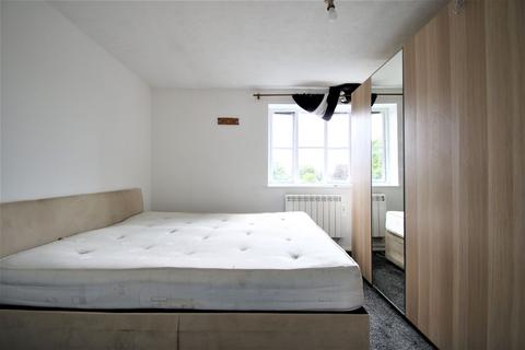 undefined, Lewis Road, Mitcham, CR4