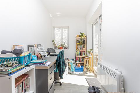 2 bedroom flat for sale, Fort Hill, Margate, Kent, CT9