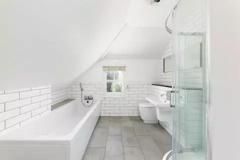 3 bedroom flat for sale – pohled 4