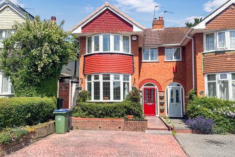 3 bedroom semi-detached house for sale, Apsley Road, Oldbury, West Midlands