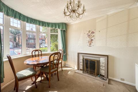 3 bedroom semi-detached house for sale, Apsley Road, Oldbury, West Midlands