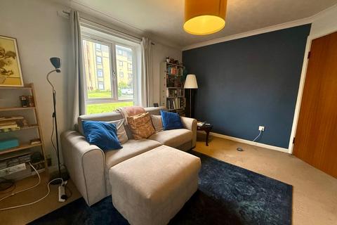 2 bedroom apartment for sale, Gerddi Rheidol, Trefechan SY23