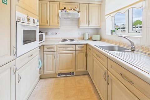 1 bedroom apartment for sale, Stafford Road, Caterham Valley - RETIREMENT FLAT