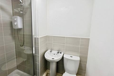 2 bedroom apartment to rent, Old Market Street, Blackley, Manchester