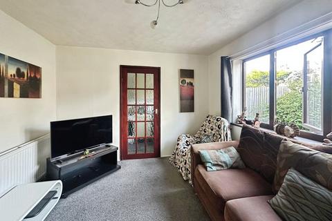 1 bedroom terraced house for sale, Barrett Court, Bury