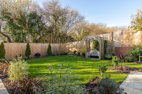 4 bedroom semi-detached house for sale, Besore View, Truro, TR1