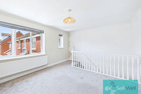 1 bedroom apartment for sale, Yarn Close, Manchester M28