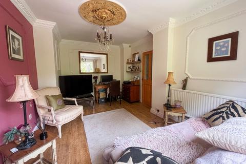 3 bedroom semi-detached house for sale, West Avenue, Manchester M28