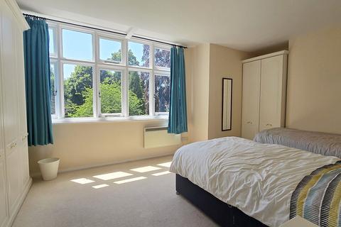 1 bedroom flat for sale, Saville Road, Stoke Bishop, Bristol BS9