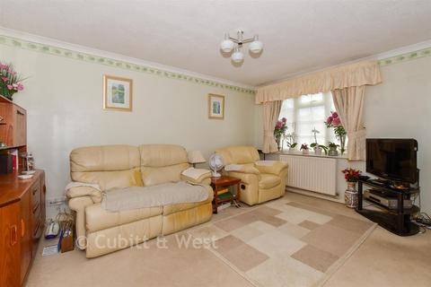 3 bedroom terraced house for sale, Timber Mill, Horsham RH13