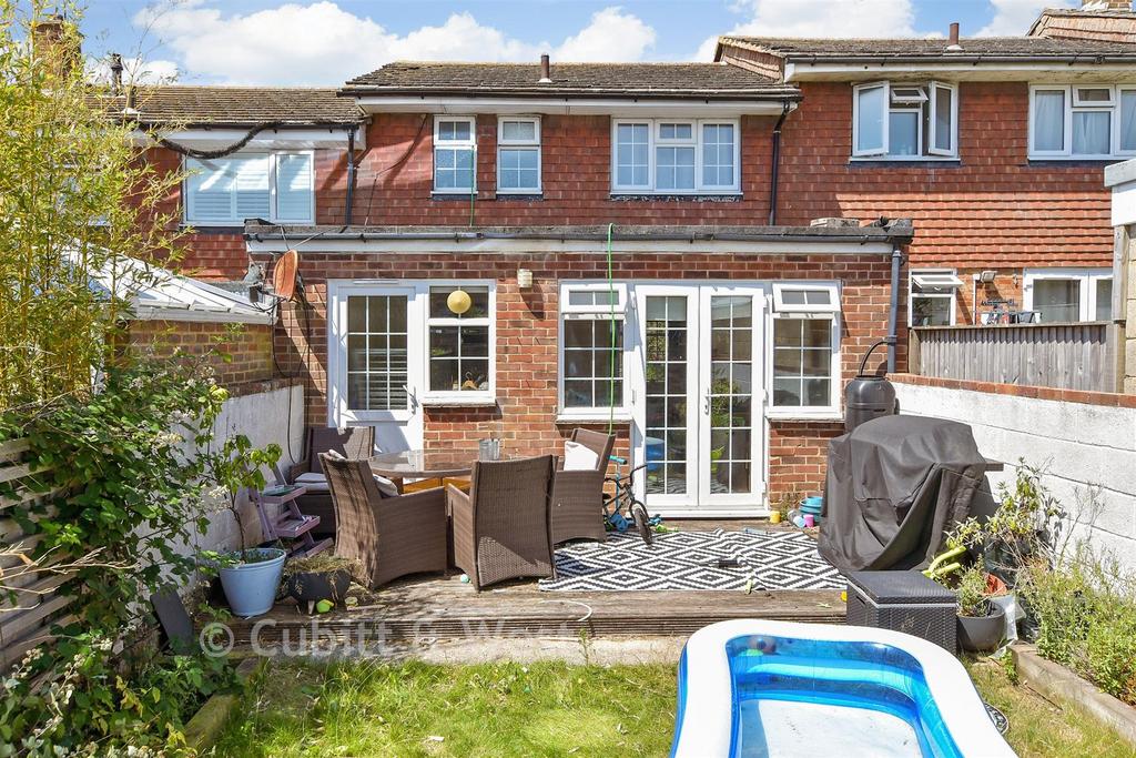 House in Brighton - More