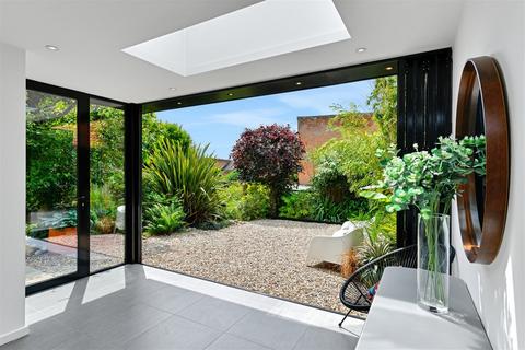4 bedroom detached house for sale, Greenacre, Nottingham
