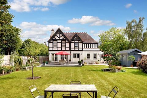 4 bedroom detached house for sale, Court Road, Maidenhead, Berkshire