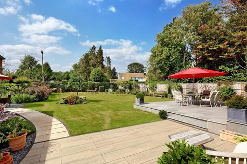 4 bedroom detached house for sale, Court Road, Maidenhead, Berkshire