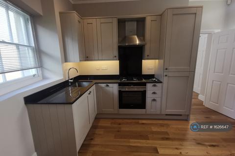 1 bedroom terraced house to rent, Stroude Road, Egham, TW20