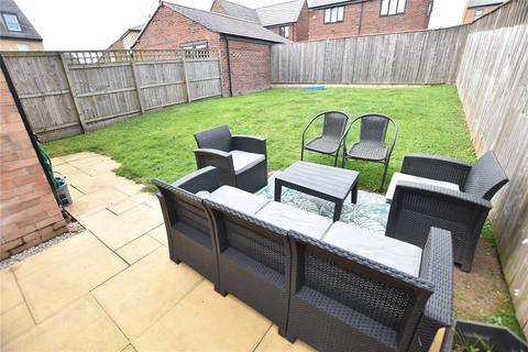 2 bedroom semi-detached house for sale, Dragon Close, Killingbeck, Leeds, West Yorkshire