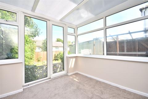 3 bedroom semi-detached house for sale, The Oval, Leeds, West Yorkshire