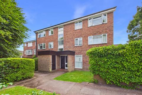 undefined, Inglewood, Forestdale, Croydon