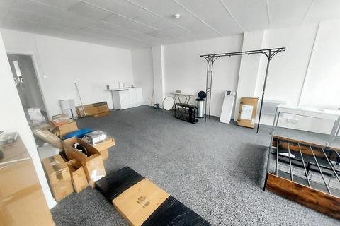 Office to rent, 43 High St Dudley DY1 1PN