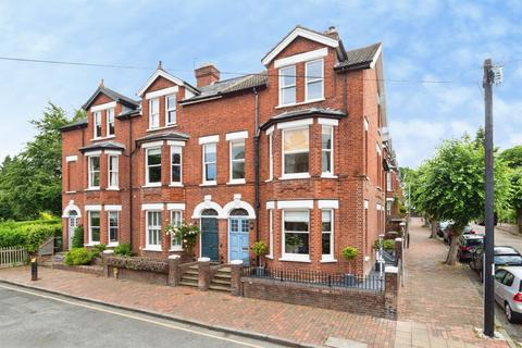 1 bedroom flat for sale, Mountfield Gardens, Tunbridge Wells