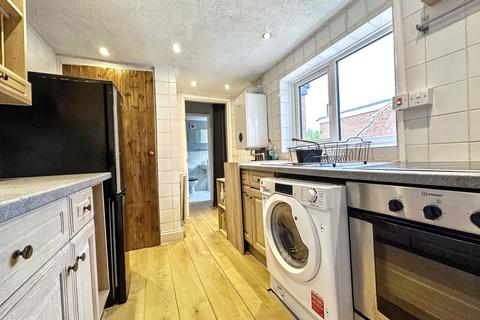 3 bedroom flat for sale, Stanley Street, Wallsend, Tyne and Wear, NE28 7DB