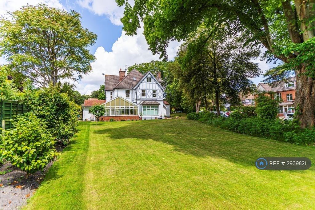 3 bedroom maisonette to rent