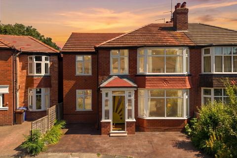 4 bedroom semi-detached house for sale, Redcourt Avenue, Manchester M20