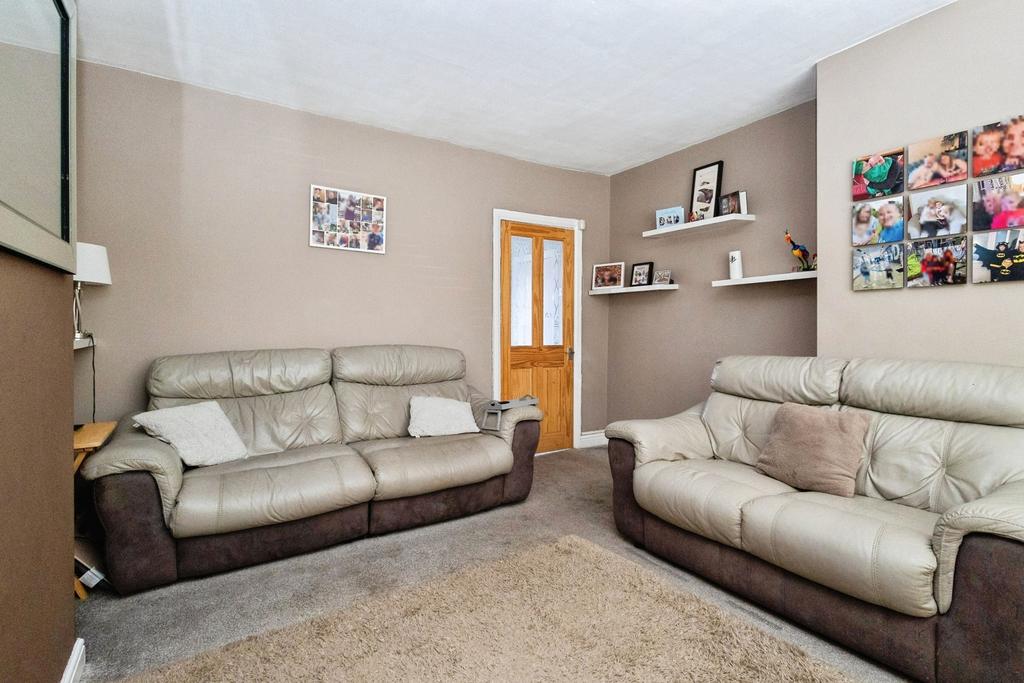 House in Stockport, Greater Manchester - View 4