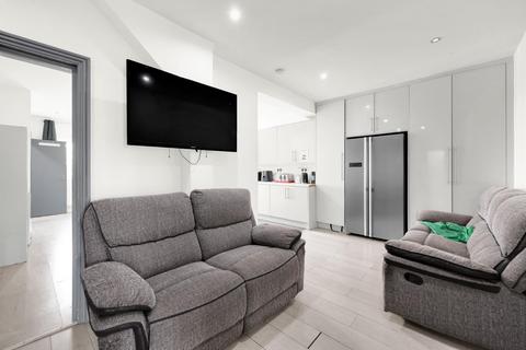 9 bedroom terraced house for sale, Crownfield Avenue, Ilford, IG2