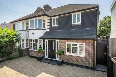 Pickhurst Lane, Hayes, Kent