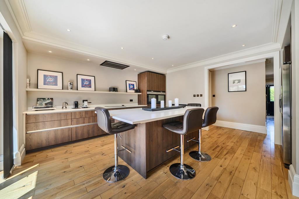 Open-plan living area, open plan living
