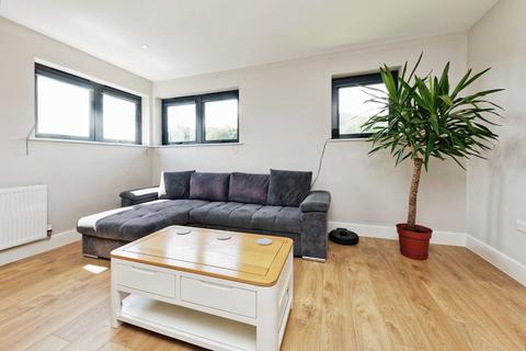 2 bedroom flat for sale, Crabble Hill, Dover, Kent, CT17