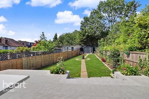 undefined, Wells Gardens, Ilford