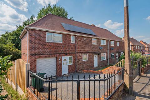4 bedroom semi-detached house for sale, Burnside, Thurnscoe, Rotherham, S63