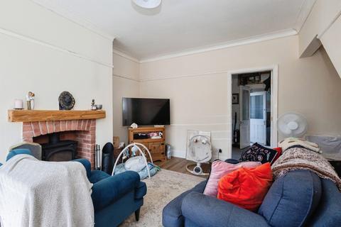2 bedroom terraced house for sale, Brookside Avenue, Droylsden, Manchester, Greater Manchester, M43